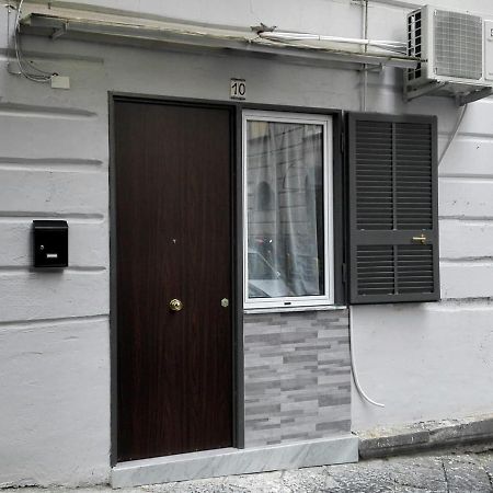 Don Vittorio Home 那不勒斯 外观 照片
