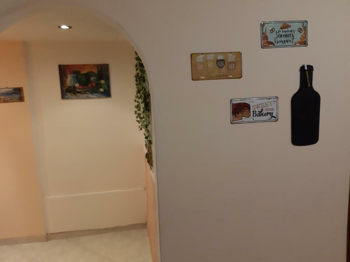 Don Vittorio Home 那不勒斯 外观 照片